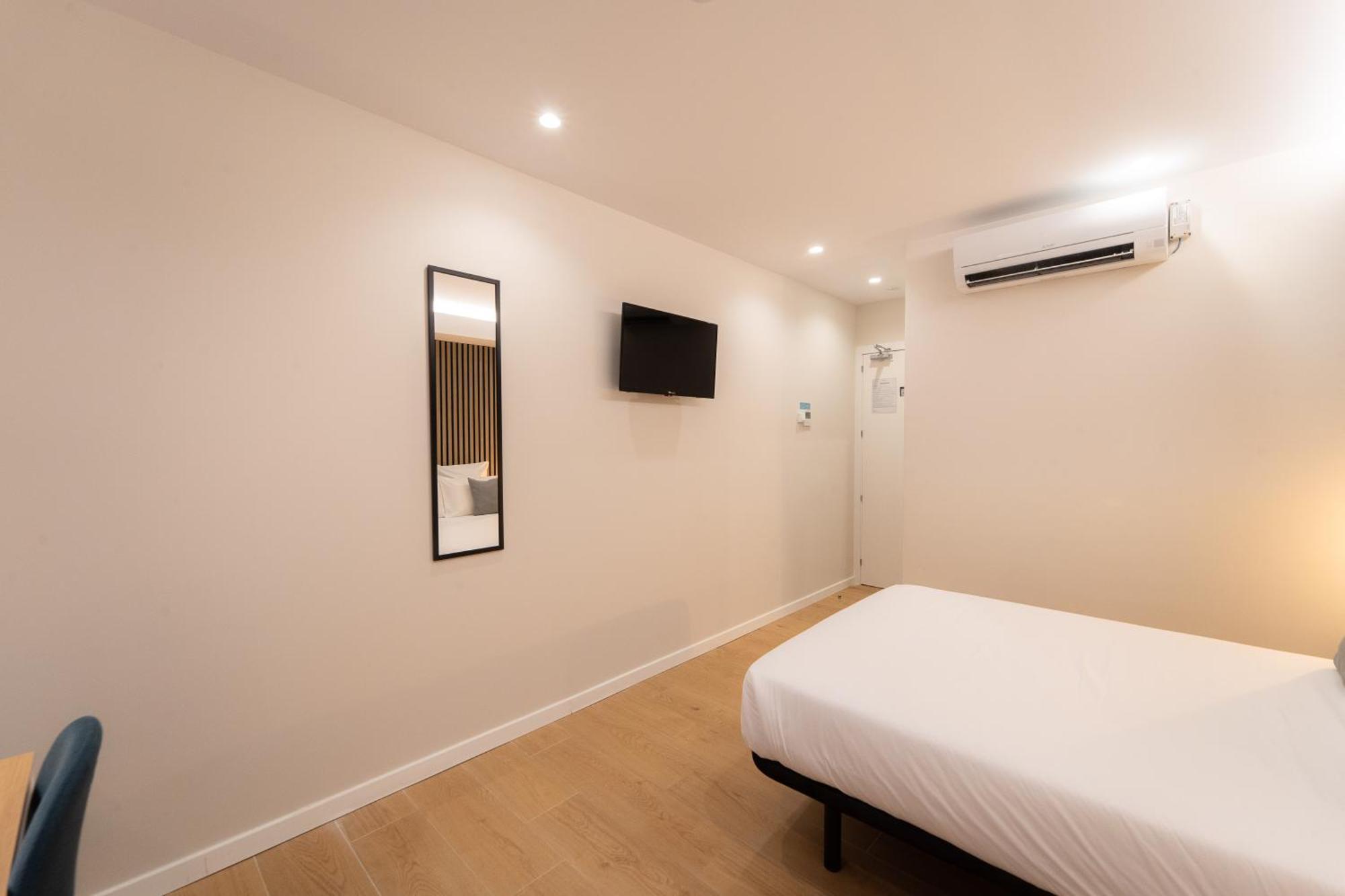 I'M Room Suites Nuevos Ministerios - Bernabeu 'Digital Access' Madrid Phòng bức ảnh