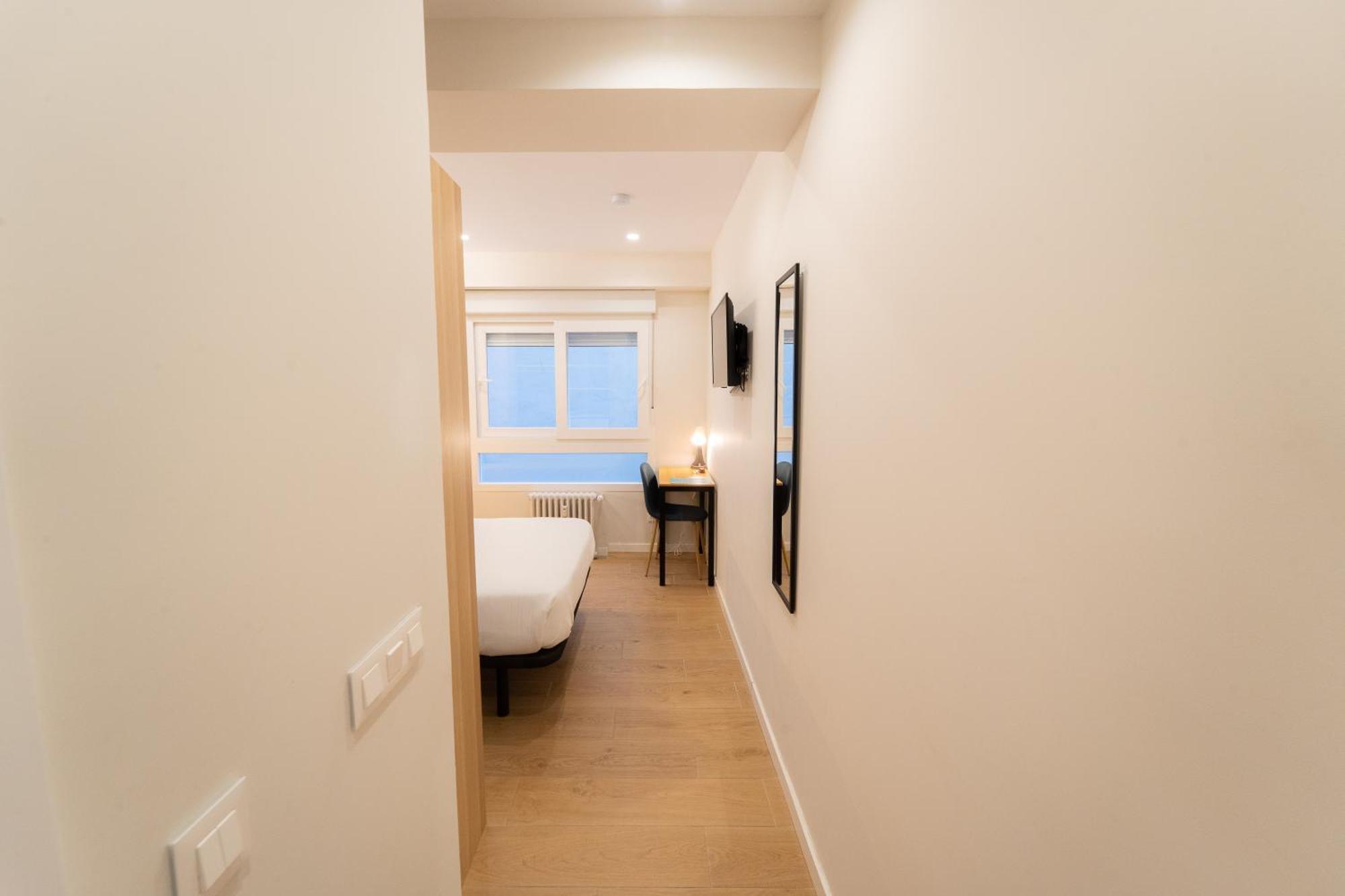I'M Room Suites Nuevos Ministerios - Bernabeu 'Digital Access' Madrid Phòng bức ảnh
