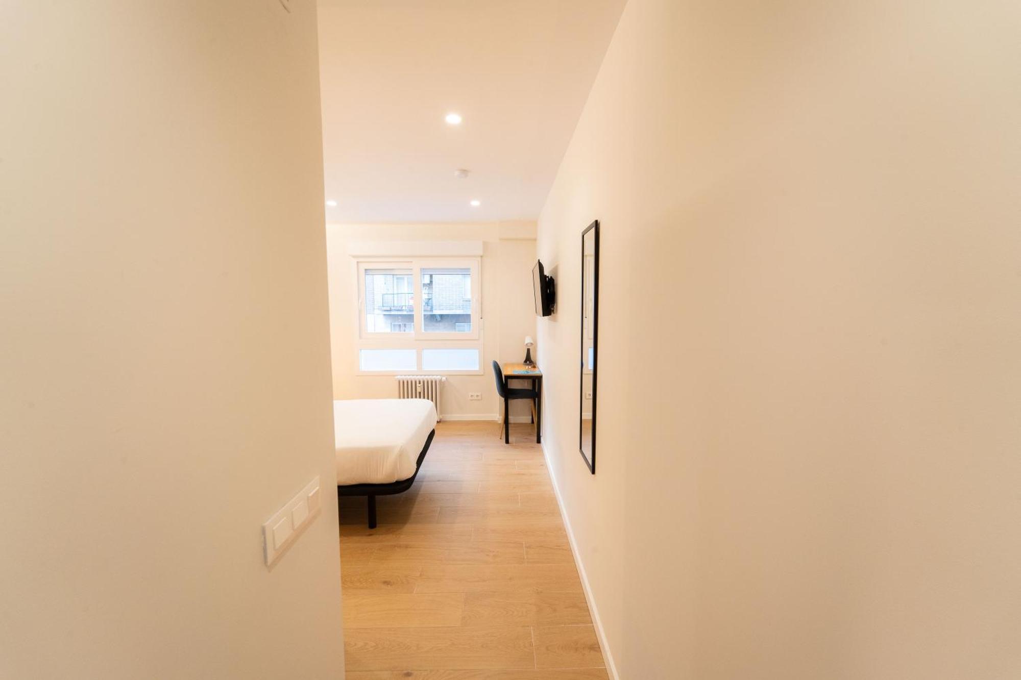 I'M Room Suites Nuevos Ministerios - Bernabeu 'Digital Access' Madrid Phòng bức ảnh